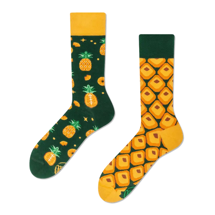 Many Mornings socks | The Pineapple