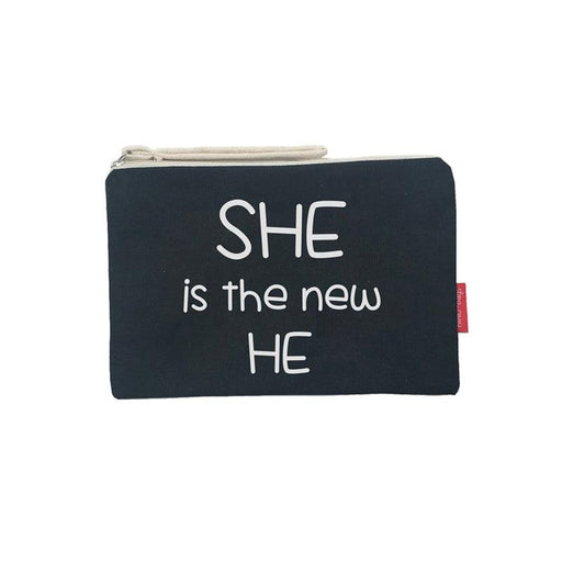 Toilettasje She Is The New He | Zwart Krossproducts | De online winkel voor hebbedingetjes